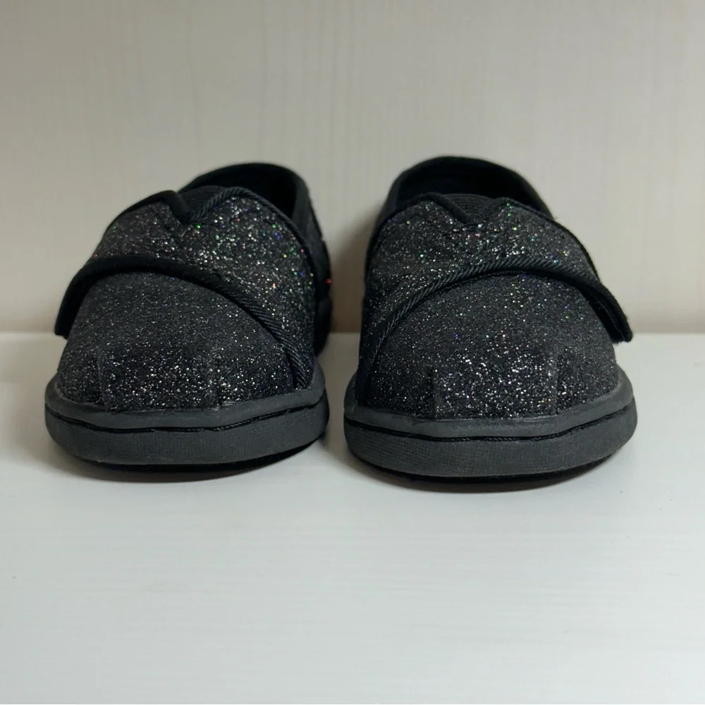 Toms Irid Glimmer Slip On Glitter In Black SZ US T5